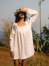 Load image into Gallery viewer, Art of Simplicity Dresses SARAH Shift Linen Dress in White
